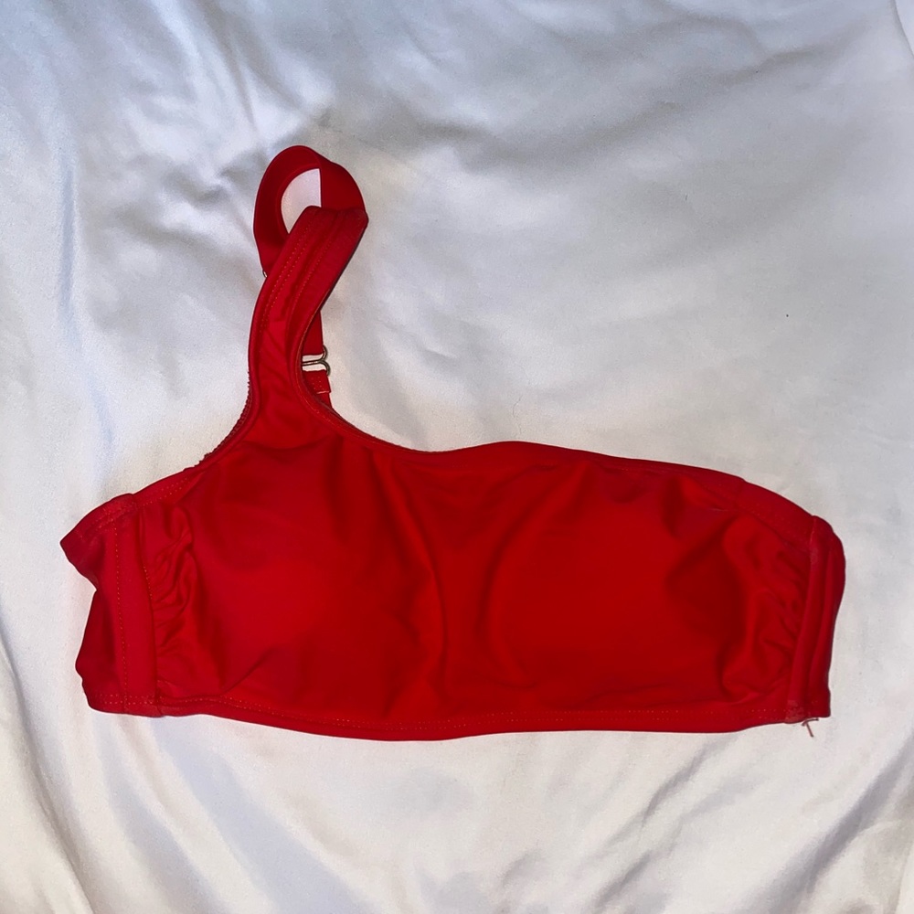 swim top